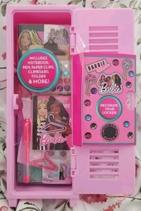 ¡Nuevo juego de armario de actividades Barbie con cerradura de trabajo, cuaderno, pegatinas y más! - Imagen 1 de 6