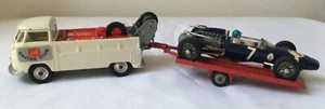 Corgi Gift Set 6 - VW Breakdown Truck & Cooper Maserati F1 Car - Picture 1 of 12