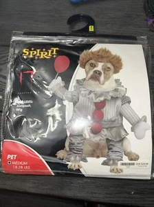 SPIRIT HALLOWEEN "IT" HUND HAUSTIER HALLOWEEN KOSTÜM PERÜCKE BALLON JUMPSUIT PENNYWISE - Bild 1 von 4