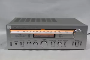 Akai AA-R20 AM/FM Stereo Receiver Amplifier - Vintage Japan 1980's - Picture 1 of 19