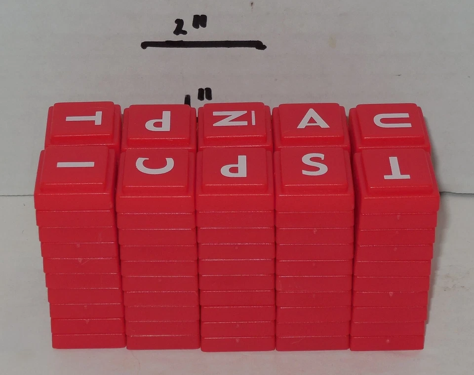 Parker Brothers 2008 Scrabble Upwords Juego de Mesa Repuesto Letras Azulejos Parte Foto 1 de 1