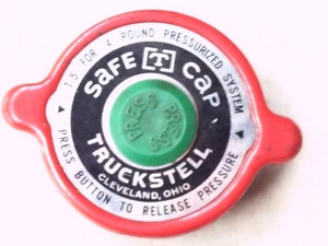 NOS T-5 4lb Radiator Cap Made by Trucksteel - Imagen 1 de 1