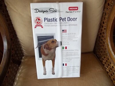 Puerta Plástica Ideal para Mascotas Perros Mediana Solapa Tamaño 15" x 20" Nueva en Caja Foto 1 de 4