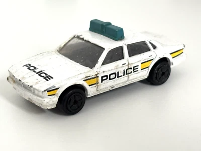 1982 CORGI 1.64 Whizzwheels diecast Jaguar XJ6 4.2L police car diecast A2 - Image 1 of 4