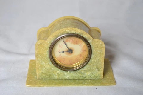 VINTAGE CELLULOID VANITY CLOCK COLOR GREEN WORKING! Cover