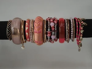 🍀Vintage/new Bulk Deceased Estate Bangles Bracelets Pink Mauve Gold Lot 7 - Picture 1 of 12