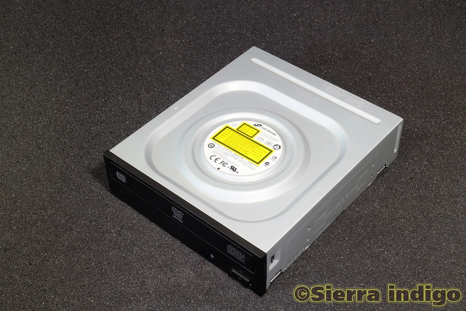 Hitachi GHC0N Black SATA DVD-RW Disk Drive - Image 1 of 1
