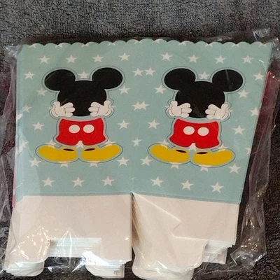 Minnie And Mickey Popcorn Treat Party Favor Snack Boxes Set Of 12 - Image 1 of 4