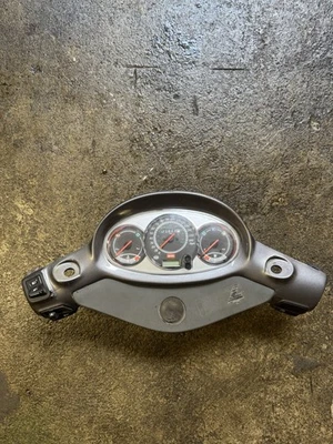 Contachilometri Aprilia Leonardo 250/300 anno 2006 - Immagine 1 di 3