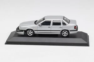 430171402 Volvo 850 Silver Minichamps 1/43 - Imagen 1 de 4