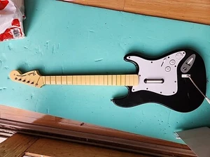 ROCK BAND GUITAR WIRELESS FENDER STRATOCASTER FOR PS3 NO DONGLE - Picture 1 of 6
