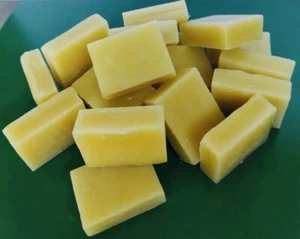 Beeswax 100% Pure Raw Beeswax,100gm Block,100% Aussie Beeswax-Best Quality - Picture 1 of 4