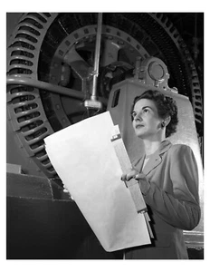 1952 American Engineer Kitty O'Brien Joyner foto #2 - foto 8x10 en 8,5"" x 11" - Imagen 1 de 1