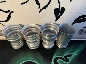 4 Vintage Becher aus Alu/Zinn – rustikale Handarbeit für Deko & Party - Bild 1 von 2