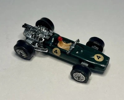 Vintage Racing Wheels Remco McLaren Ford GT R104 Green Driver Number 4 Race Car - Image 1 of 4