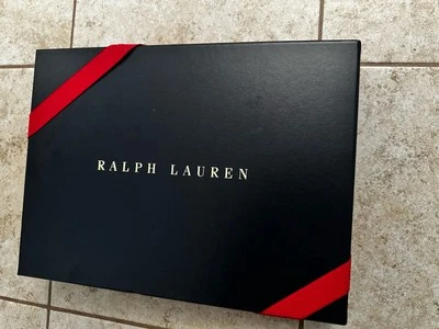 Polo Ralph Lauren Caja de Regalo Firma Azul Dorado Letras con Cinta Roja  Foto 1 de 4