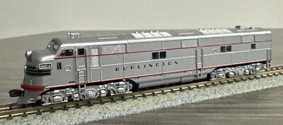 Precision Craft Models #622 EMD E7A CB&Q #9922A - Unpowered Dummy - NOS! - Image 1 of 4