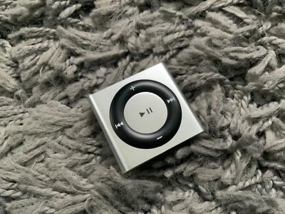 iPod Shuffle 4th Generation 2GB Silver ref.475 - Image 1 of 3