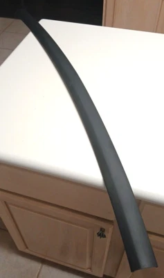 1982 - 1985 凯迪拉克 El Dorado 可调式上部内部挡风玻璃装饰成型 — 第 1/4 张图片