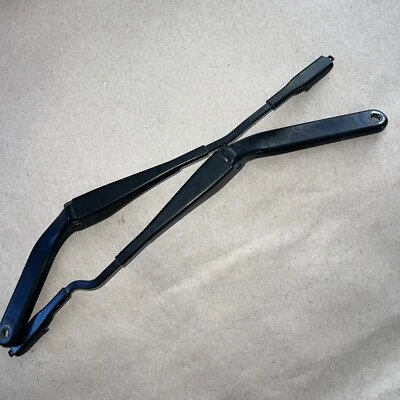 2011-2016 MINI COOPER COUNTRYMAN R60 FRONT LEFT & RIGHT WINDSHIELD WIPER ARM OEM - Image 1 of 4