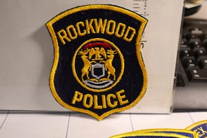 police patch ROCKWOOD POLICE MICHIGAN - Picture 1 of 1