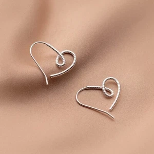 Pendientes de gancho de aro de alambre de corazón en plata de ley 925 A4357 - Imagen 1 de 5