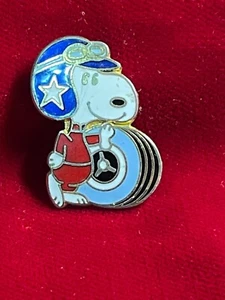 Peanuts SNOOPY Race Car Suit Goggles Star Helmet Tires Cloisonné Hinge Lapel Pin - Picture 1 of 2