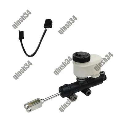 Brake Master CylinderC for Mitsubishi Caterpillar Forklift - Image 1 of 2