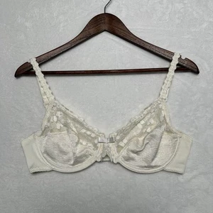 Vintage FIRST Lace Underwire Bra 36C Ivory Nylon Made In France 90s - Picture 1 of 16