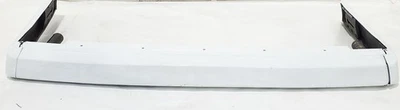 Parachoques trasero blanco convertible con laterales OEM 86 90 Alfa-Romeo Spider Veloce Foto 1 de 4