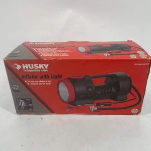 Husky 12 Volt Car Inflator And Light 12V - Foto 1 di 4