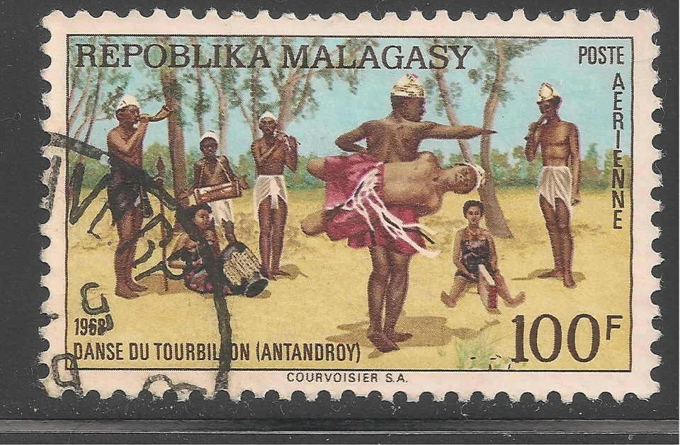 Malagasy Republic #C86 (A80) VF USED - 1967 100fr Toubillon Dance - Image 1 of 1