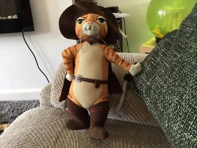 Shrek 2 -  Puss In Boots  Interactive Talking Plush - Image 1 of 4