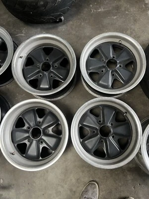 Porsche Fuchs 1984 15x7 15x8 Foto 1 de 4