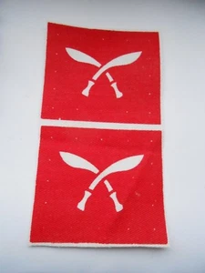 pair 48th Gurkha brigade cloth formation signs unit patches red on white print - Picture 1 of 3