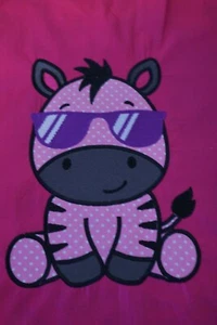 3 Applikation/Stickdateien Zebra, Elefant, Hippo mit Sonnenbrille - Bild 1 von 14