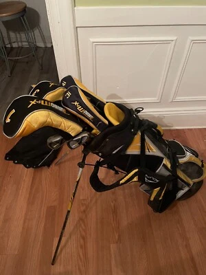 Набор клюшек вакуумного напряжения с сумкой - хорошее чистое состояние товара - Изображение 1 из 4