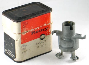 1947-1958 Chevrolet Buick Pontiac NOS ignition switch 1116551 - Picture 1 of 4