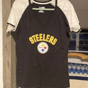 Pittsburg Steelers Ladies V-Neck Blouse Size XL Black - Picture 1 of 3