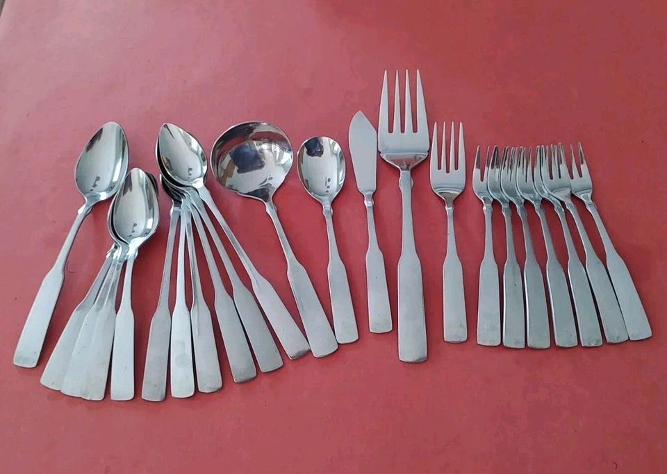 23pc Rogers Co OLDE BOSTON Stainless Iced Tea Spoons Cocktail Forks Serving - Image 1 of 4