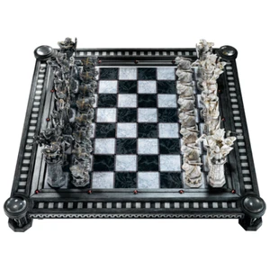Harry potter Final Challenge Chess Set by The Noble Collection - Picture 1 of 2