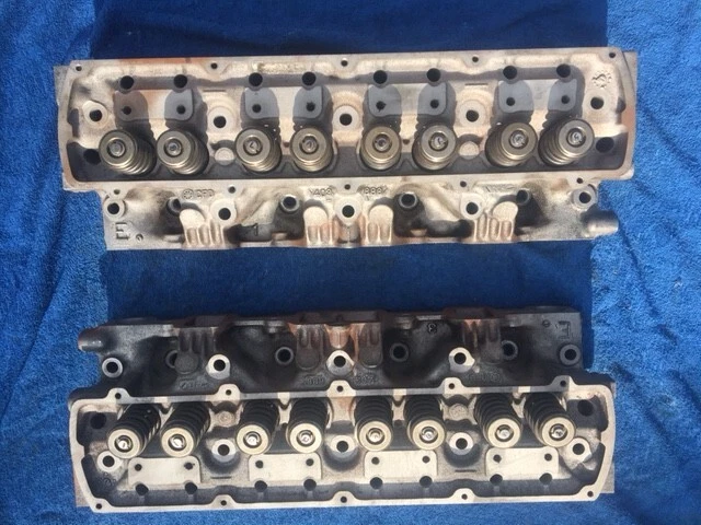 1970 OLDSMOBILE 442 E HEADS 403686 CASTINGS 455 - Image 1 of 4