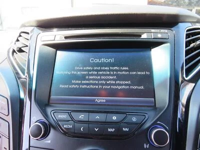 HYUNDAI I40 MK1 2013 REF-B423 / SAT NAV CONTROL UNIT FREE P&P - Image 1 of 2