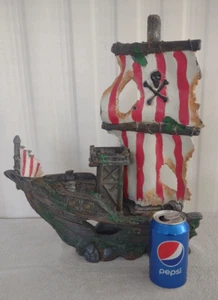 "Grande vasca per pesci nave pirata nascondi decorazione acquario nuoto 15""x18""x4" - Foto 1 di 18