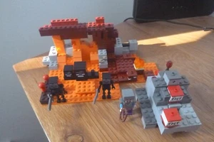 Lego Minecraft The Wither set 21126 - Picture 1 of 2