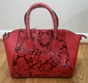 100% PU Red Handbag-Vegan Friendly- New- W/ Removable Shoulder Strap - Picture 1 of 15