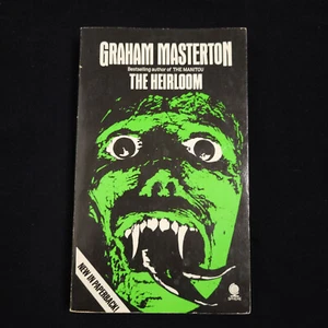 GRAHAM MASTERTON 1ST EDITION - The Heirloom 1981 (Paperbacks from Hell) - Foto 1 di 4