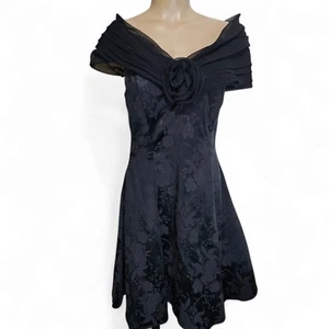 Vintage 80s Gunne Sax Black Jacquard Off Shoulder Formal Juniors Dress 11/12 - Picture 1 of 15