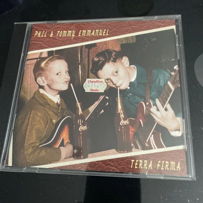 Phil Emmanuel & Tommy Emmanuel – Terra Firma. Álbum de música em CD. Rock Pop - Imagem 1 de 2