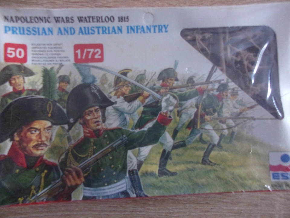 ESCI    1/72   FIGURINES  INFANTERIE PRUSSE ET AUTRICHIENS WATERLOO  226 - Photo 1/1
